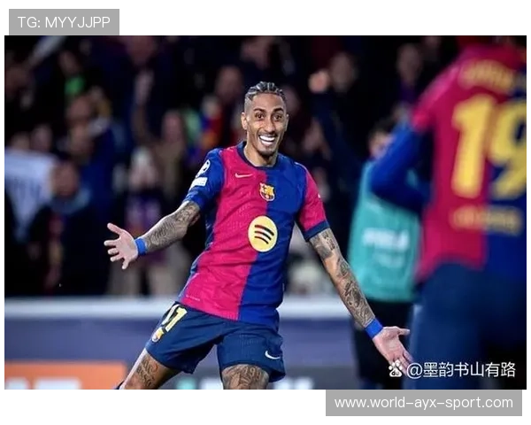 巴萨水货球员逆袭成巅峰，摘得金球奖，巴萨买球员